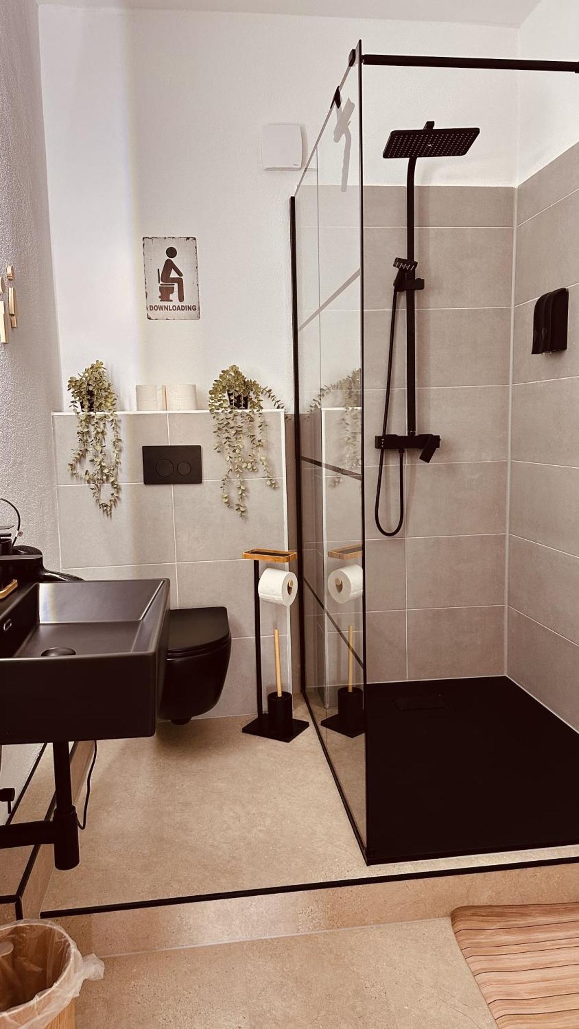 Apartment Mit Netflix - Parken - Kueche - Bad Weiden in der Oberpfalz Exteriör bild